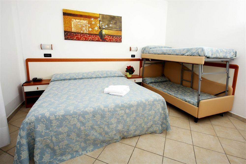 רימיני Hotel Baia מראה חיצוני תמונה