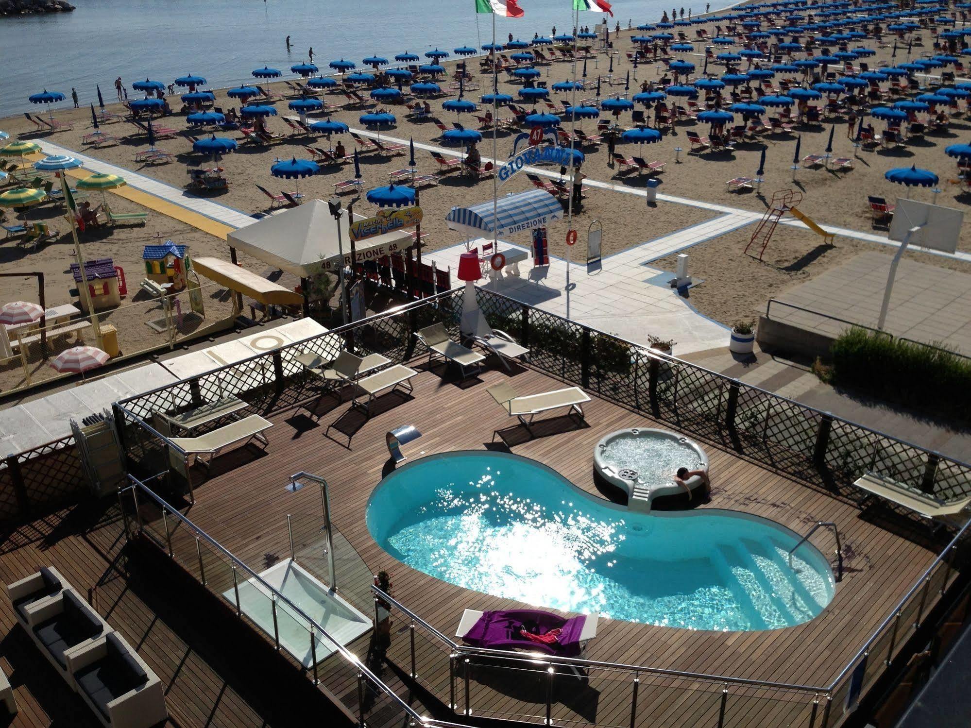 רימיני Hotel Baia מראה חיצוני תמונה